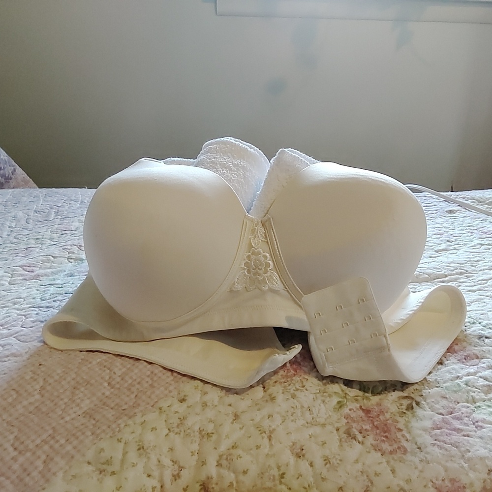 Bra